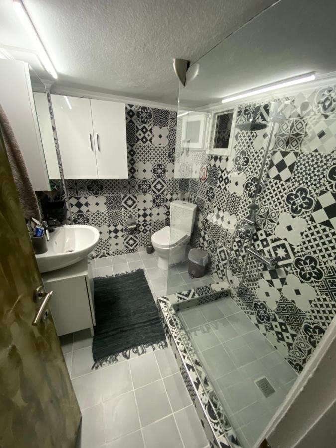 Theo Apartments Thessaloníki Luaran gambar